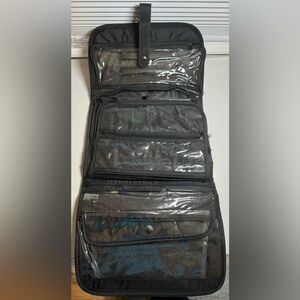 Really nice jewelry bag!